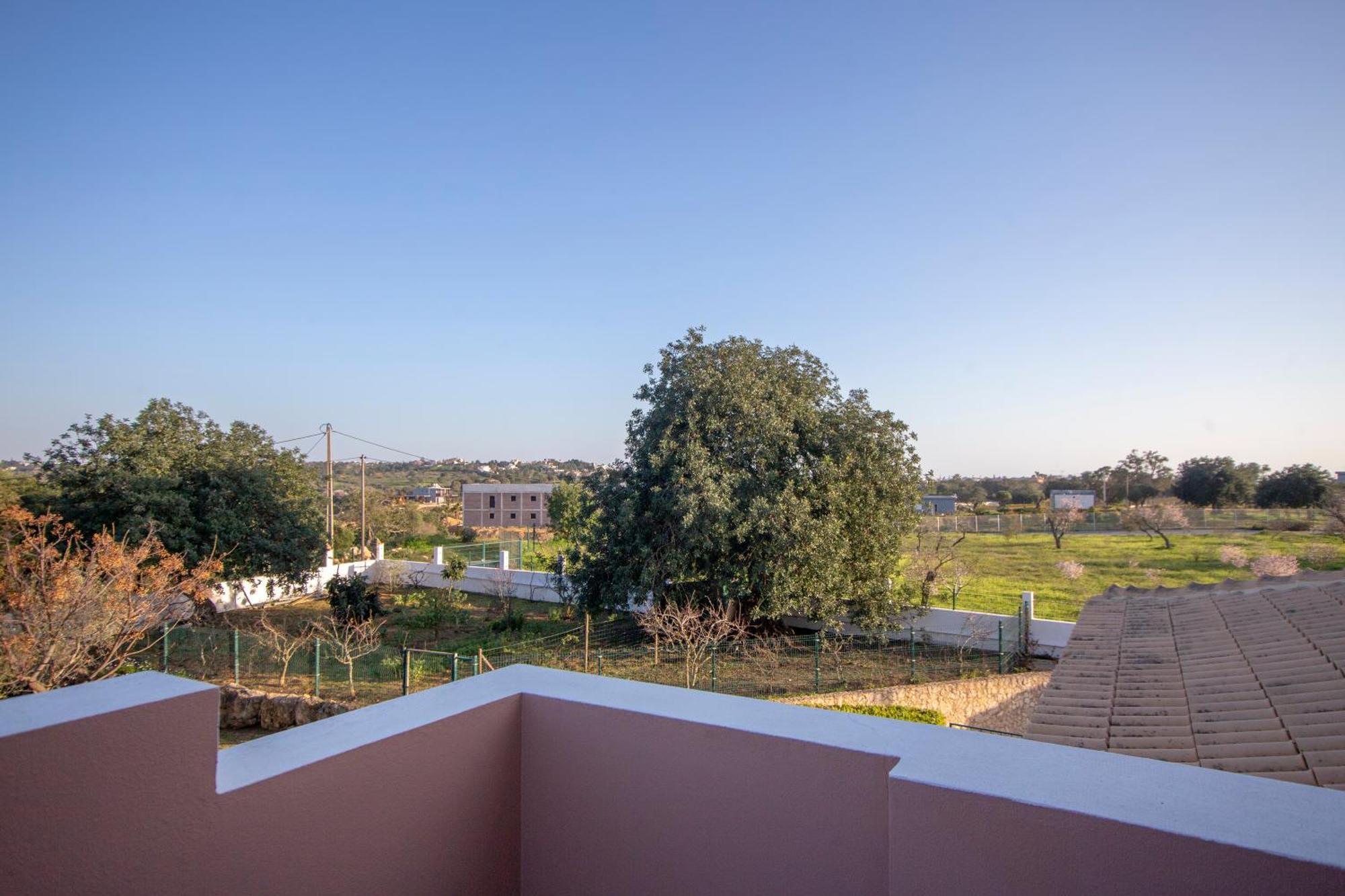 Al Meida Guesthouse Albufeira Exteriör bild